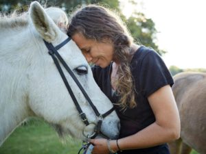 Dual-diagnosis-outpatient-San-Diego-addiction-treatment-centers-uses-horses-to-treat-mental-health 